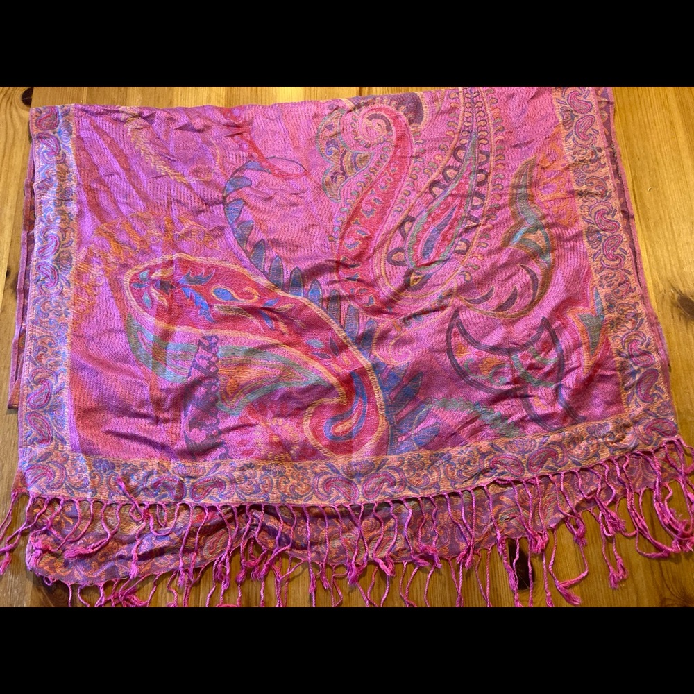Spring Scarf - Picture 3 of 4